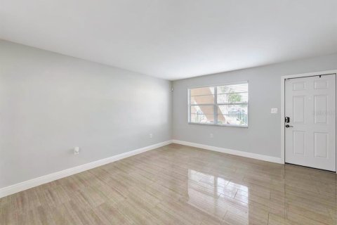 Appartement à louer à Naples, Floride: 2 chambres, 105.26 m2 № 2094659 - photo 7