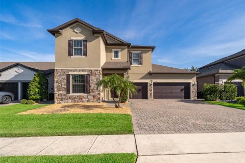 House in Orlando, Florida 4 bedrooms, 316.89 sq.m. № 1824951 - photo 1
