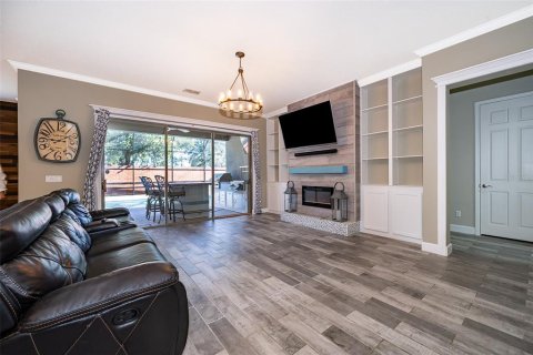 House in Orlando, Florida 4 bedrooms, 316.89 sq.m. № 1824951 - photo 14