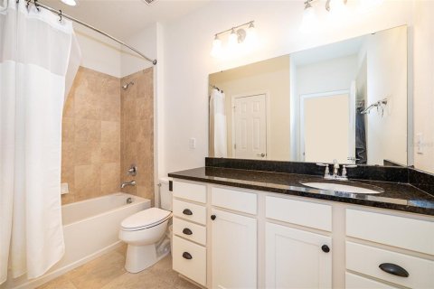 House in Orlando, Florida 4 bedrooms, 316.89 sq.m. № 1824951 - photo 25