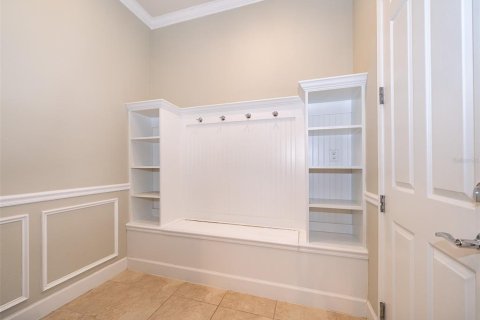 House in Orlando, Florida 4 bedrooms, 316.89 sq.m. № 1824951 - photo 6