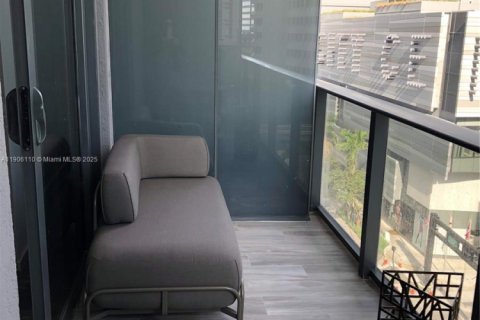 Купить кондоминиум в Майами, Флорида 51.37м2, № 1956694 - фото 14