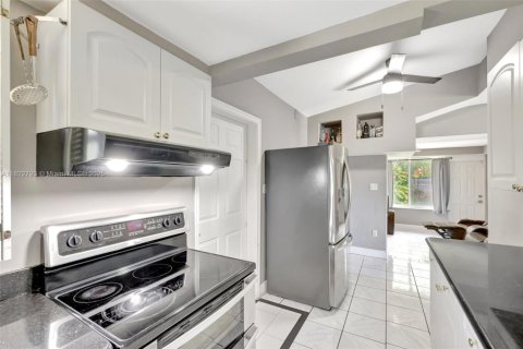 Villa ou maison à vendre à Fort Lauderdale, Floride: 5 chambres, 215.44 m2 № 1787125 - photo 21