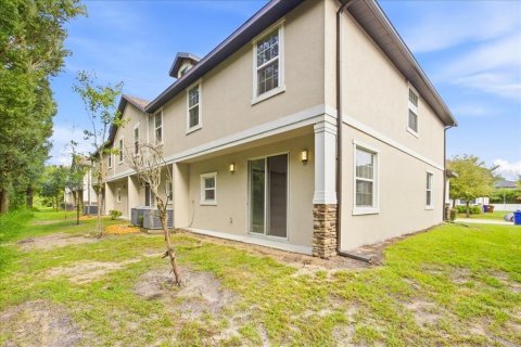 Immobilier commercial à vendre à Kissimmee, Floride: 16 chambres, 628.76 m2 № 2369405 - photo 6