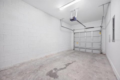 Immobilier commercial à vendre à Kissimmee, Floride: 16 chambres, 628.76 m2 № 2369405 - photo 19