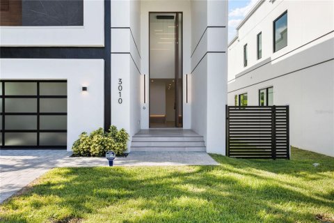 Casa en alquiler en Tampa, Florida, 4 dormitorios, 339.28 m2 № 1894103 - foto 3