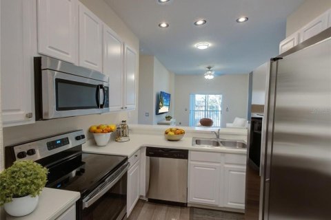 Condo in Davenport, Florida, 3 bedrooms  № 2108007 - photo 5
