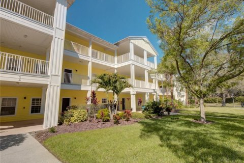 Condo in Davenport, Florida, 3 bedrooms  № 2108007 - photo 25
