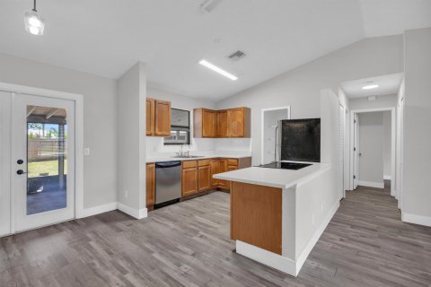 Casa en venta en Sebastian, Florida, 3 dormitorios, 99.59 m2 № 2078309 - foto 8