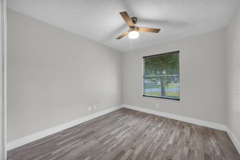 Casa en venta en Sebastian, Florida, 3 dormitorios, 99.59 m2 № 2078309 - foto 16