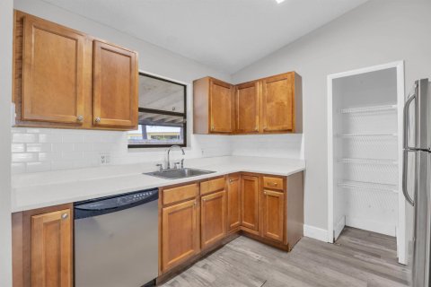 Casa en venta en Sebastian, Florida, 3 dormitorios, 99.59 m2 № 2078309 - foto 9