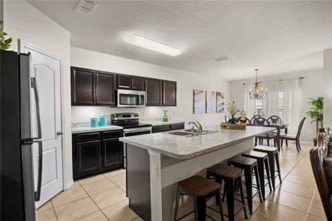 Villa ou maison à vendre à Winter Haven, Floride: 4 chambres, 183.95 m2 № 1828495 - photo 8