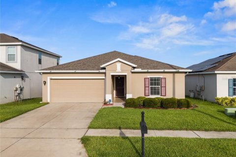 Villa ou maison à vendre à Winter Haven, Floride: 4 chambres, 183.95 m2 № 1828495 - photo 3
