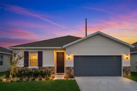 Villa ou maison à Winter Haven, Floride 4 chambres, 150.97 m2 № 2426018