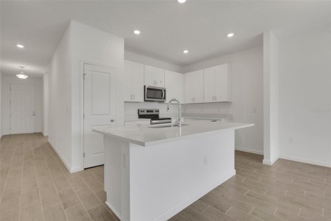 Villa ou maison à vendre à Winter Haven, Floride: 4 chambres, 150.97 m2 № 2426018 - photo 4