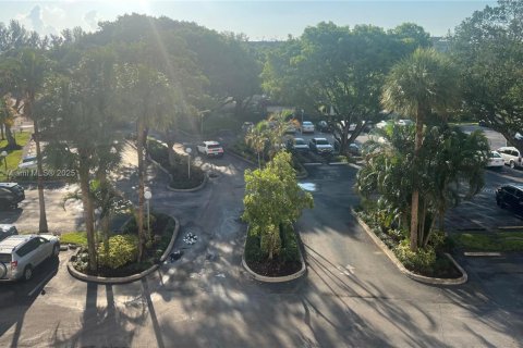 Copropriété à louer à Pompano Beach, Floride: 2 chambres, 106.84 m2 № 1961228 - photo 15
