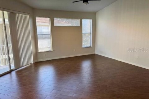 Condominio en alquiler en Orlando, Florida, 2 dormitorios, 98.85 m2 № 1915212 - foto 20