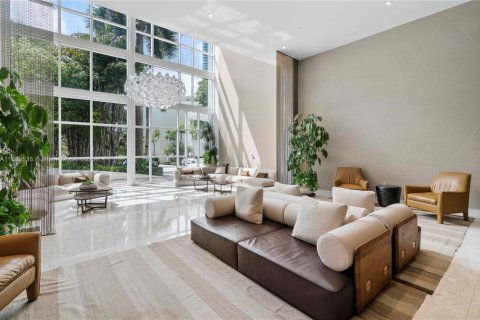 Condo in Miami, Florida, 2 bedrooms  № 1944631 - photo 26