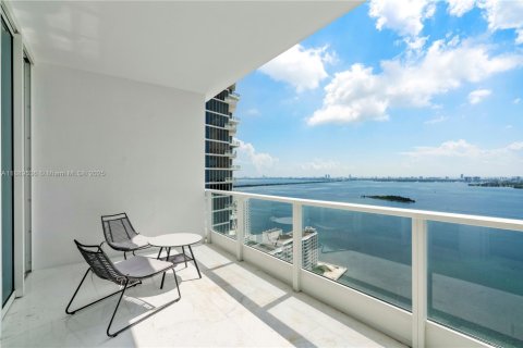Condo in Miami, Florida, 2 bedrooms  № 1944631 - photo 18