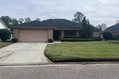 House in Jacksonville, Florida 3 bedrooms, 199.74 sq.m. № 869628 - photo 1