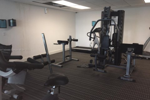 Купить кондоминиум в Майами, Флорида 2 спальни, 109.16м2, № 1977538 - фото 25