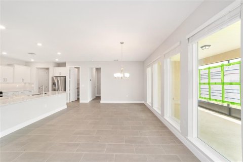 House in Ocala, Florida 2 bedrooms, 231.61 sq.m. № 1911293 - photo 15