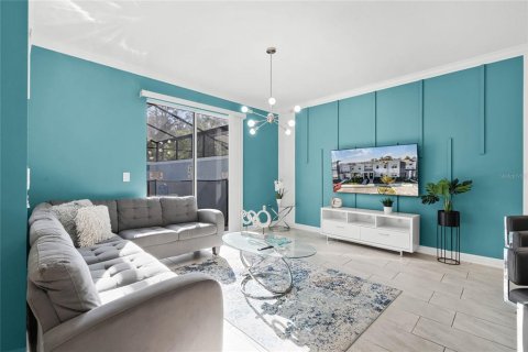 Townhouse in Kissimmee, Florida 4 bedrooms, 201.41 sq.m. № 1548290 - photo 10