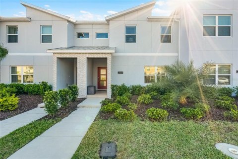 Townhouse in Kissimmee, Florida 4 bedrooms, 201.41 sq.m. № 1548290 - photo 4
