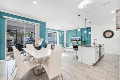 Townhouse in Kissimmee, Florida 4 bedrooms, 201.41 sq.m. № 1548290 - photo 8