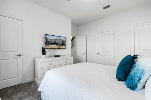 Townhouse in Kissimmee, Florida 4 bedrooms, 201.41 sq.m. № 1548290 - photo 20