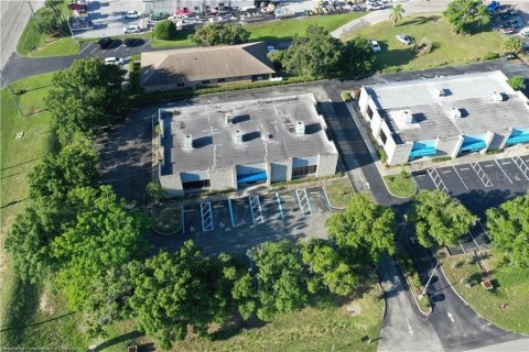 Commercial property in Lake Placid, Florida 580.45 sq.m. № 2371024 - photo 17