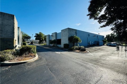 Commercial property in Lake Placid, Florida 580.45 sq.m. № 2371024 - photo 28