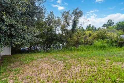 House in Davenport, Florida 3 bedrooms, 171.96 sq.m. № 2196141 - photo 25
