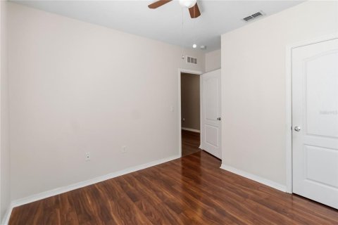 House in Davenport, Florida 3 bedrooms, 171.96 sq.m. № 2196141 - photo 16