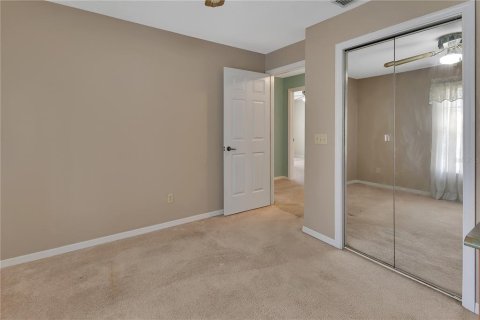 House in DeLand, Florida 3 bedrooms, 142.98 sq.m. № 2395891 - photo 24