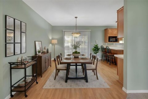 House in DeLand, Florida 3 bedrooms, 142.98 sq.m. № 2395891 - photo 9