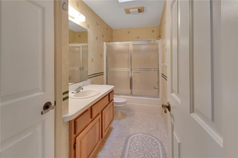 House in DeLand, Florida 3 bedrooms, 142.98 sq.m. № 2395891 - photo 26