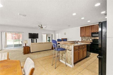 House in Apopka, Florida 3 bedrooms, 183.3 sq.m. № 1509717 - photo 8
