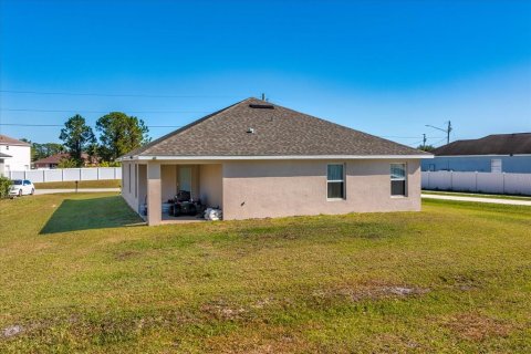 Villa ou maison à louer à Kissimmee, Floride: 3 chambres, 165.64 m2 № 1616067 - photo 5