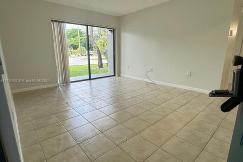 Copropriété à louer à Hialeah, Floride: 1 chambre, 63.08 m2 № 1806473 - photo 14