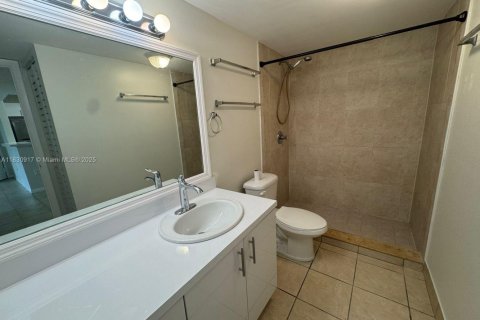 Copropriété à louer à Hialeah, Floride: 1 chambre, 63.08 m2 № 1806473 - photo 17