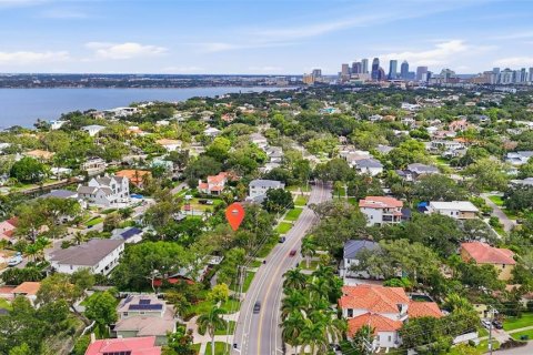 Villa ou maison à vendre à Tampa, Floride: 3 chambres, 188.22 m2 № 2344879 - photo 9