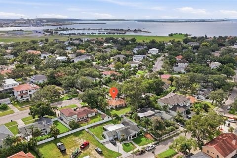 Villa ou maison à vendre à Tampa, Floride: 3 chambres, 188.22 m2 № 2344879 - photo 10