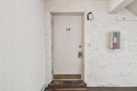 Купить кондоминиум в Холидэй, Флорида 5 комнат, 80.82м2, № 1824369 - фото 23
