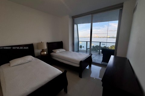 Condo in Miami, Florida, 2 bedrooms № 1994164 - photo 6