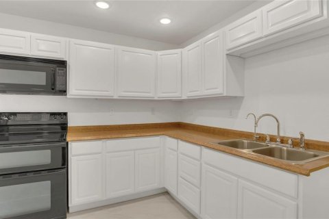Propiedad comercial en alquiler en Oviedo, Florida, 365.66 m2 № 1675712 - foto 15