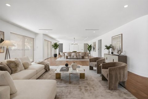 Villa ou maison à vendre à Miami, Floride: 4 chambres, 288.37 m2 № 2084812 - photo 23