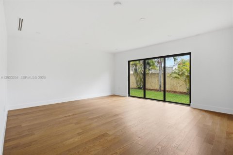Villa ou maison à vendre à Miami, Floride: 4 chambres, 288.37 m2 № 2084812 - photo 26