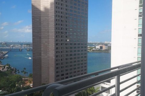 Condo in Miami, Florida, 2 bedrooms № 2145741 - photo 9