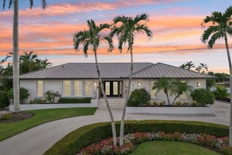 Villa ou maison à Marco Island, Floride 3 chambres, 180.23 m2 № 2248715